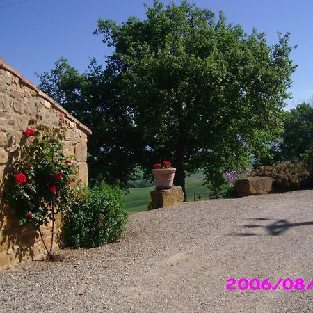 Villa Fonte All'Oppio Con Area Piscina Recintata Pienza Exterior foto