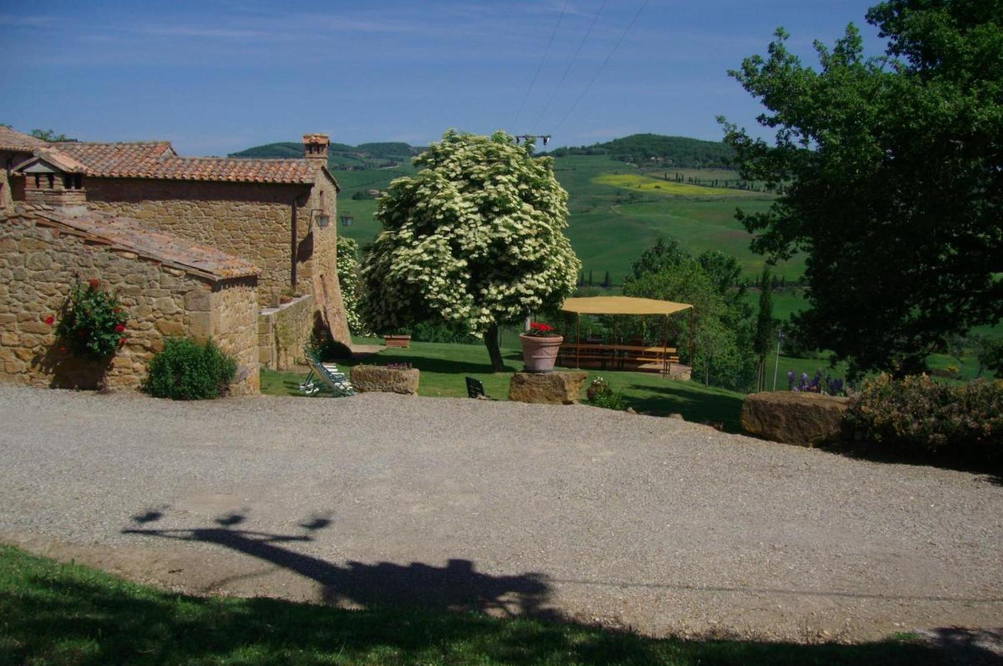 Villa Fonte All'Oppio Con Area Piscina Recintata Pienza Exterior foto