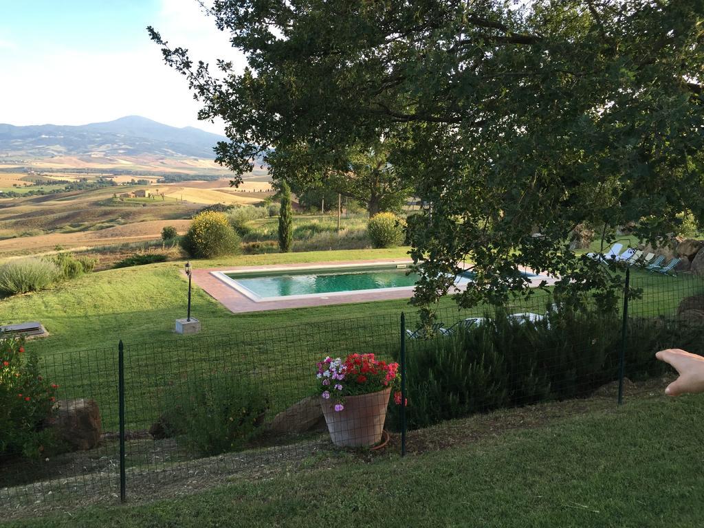 Villa Fonte All'Oppio Con Area Piscina Recintata Pienza Exterior foto