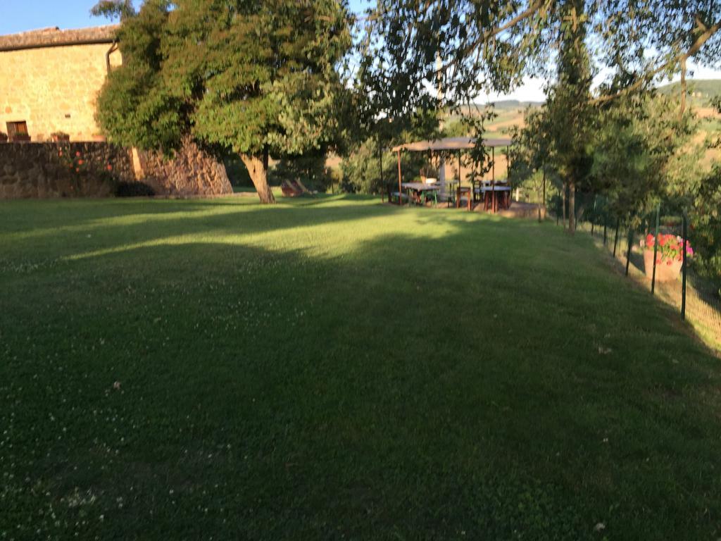 Villa Fonte All'Oppio Con Area Piscina Recintata Pienza Exterior foto