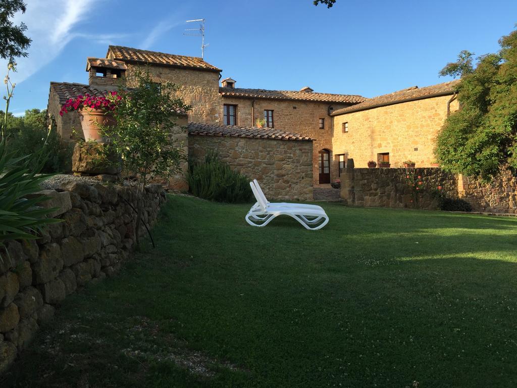 Villa Fonte All'Oppio Con Area Piscina Recintata Pienza Exterior foto