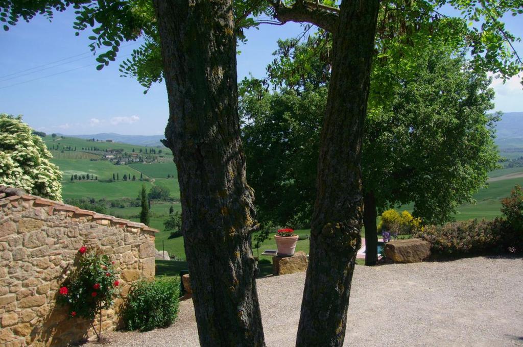 Villa Fonte All'Oppio Con Area Piscina Recintata Pienza Exterior foto