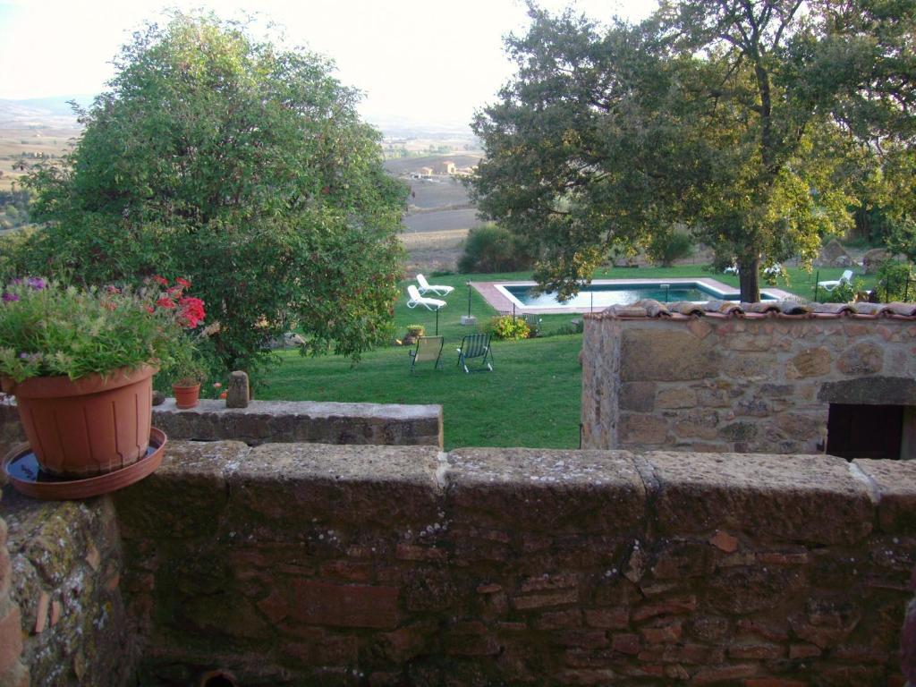 Villa Fonte All'Oppio Con Area Piscina Recintata Pienza Exterior foto